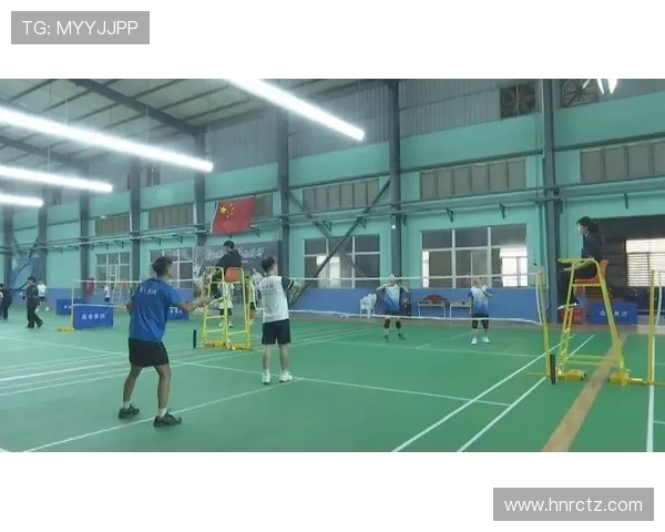 揭阳首届高校校友会羽毛球赛落幕：以 “羽” 为桥聚校友力量