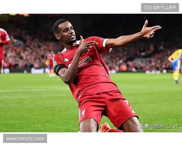 曼联 9 号位争夺战白热化！埃基蒂克成红魔利物浦切尔西三强猎物(3)