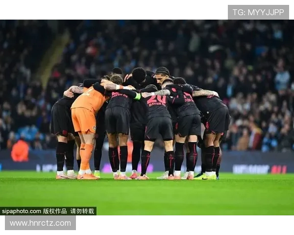 淮安南京德比现争议铲球！激烈对抗下险酿乌龙(2)